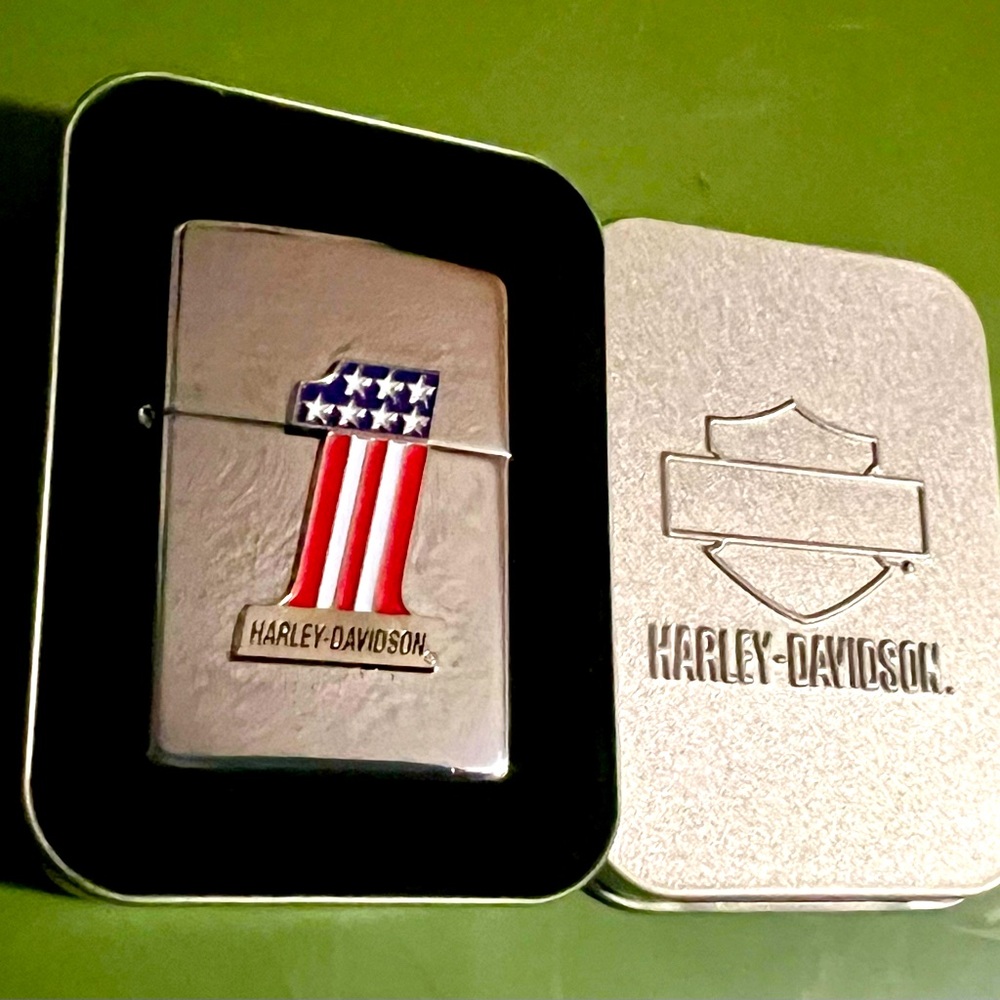 Harley Davidson Zippo Lighter, NWT - Picture 1 of 2